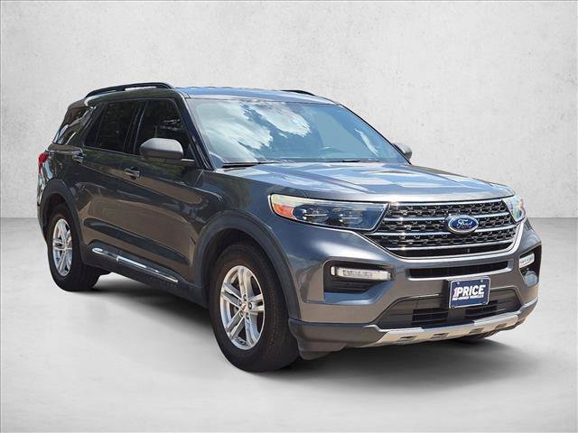 Certified 2020 Ford Explorer XLT w/ Equipment Group 202A RWD image 3