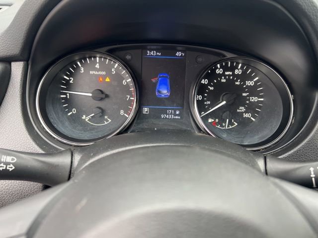 Used 2020 Nissan Rogue Sport S image 28