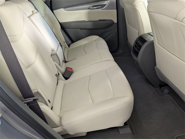 Used 2025 Cadillac XT5 Premium Luxury image 30