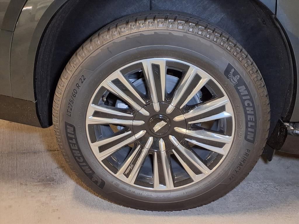 New 2026 Cadillac Escalade IQL Luxury image 4