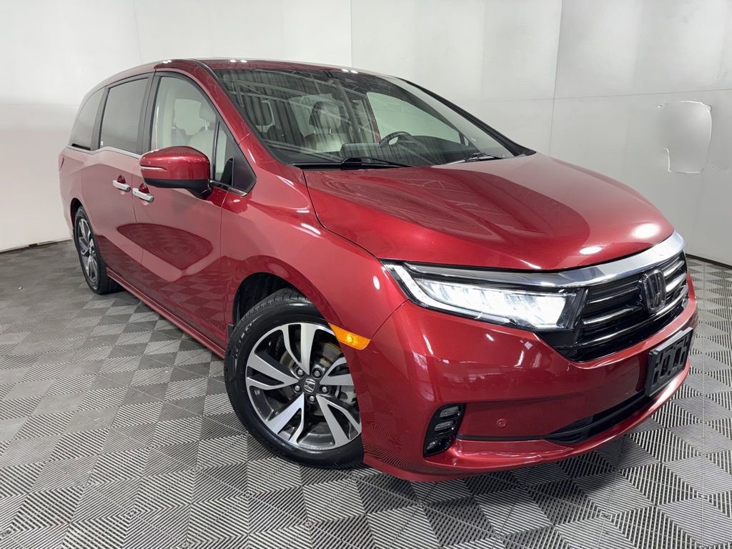 Used 2022 Honda Odyssey Touring image 2