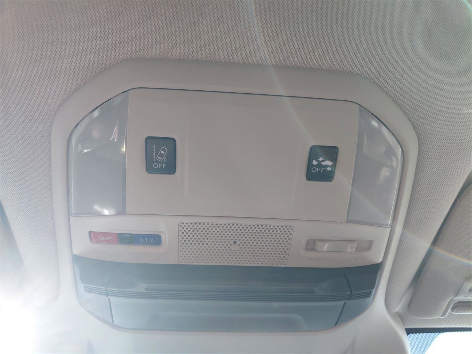 Used 2022 Subaru Ascent Limited image 30