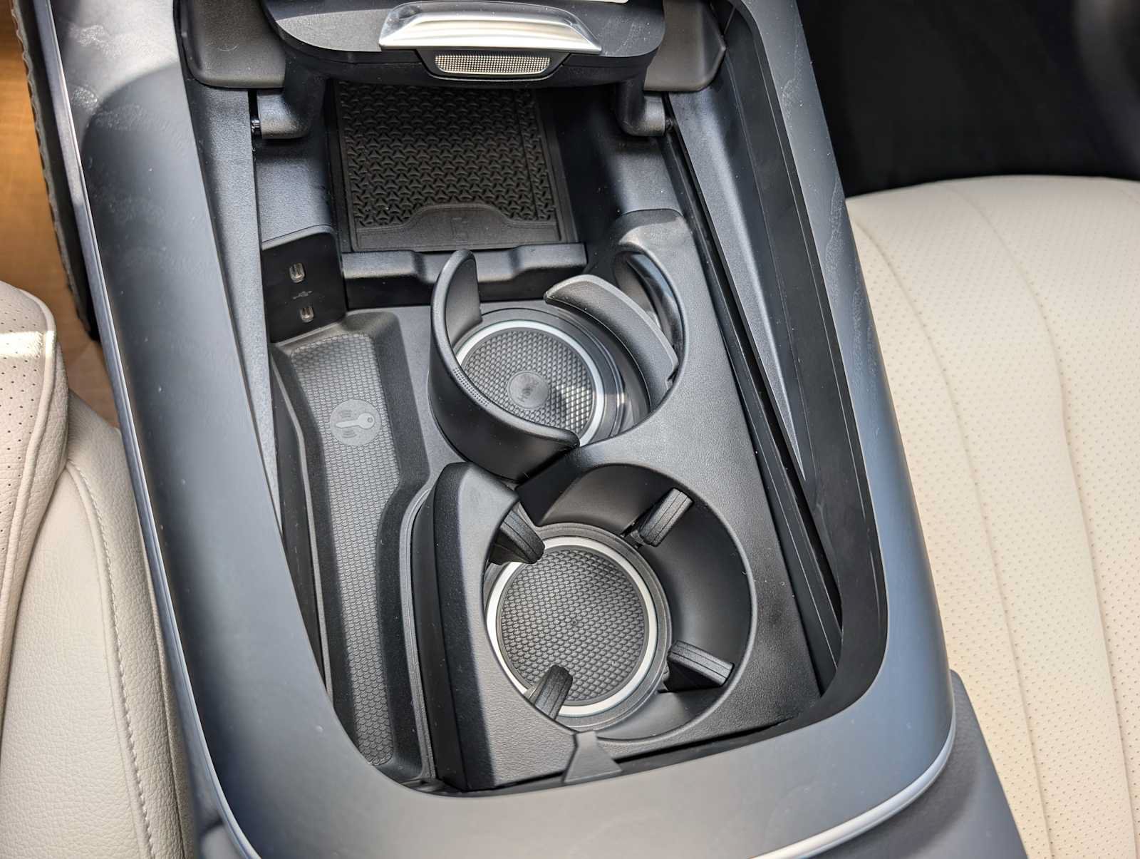 New 2027 Mercedes-Benz E 350 4MATIC Sedan image 25