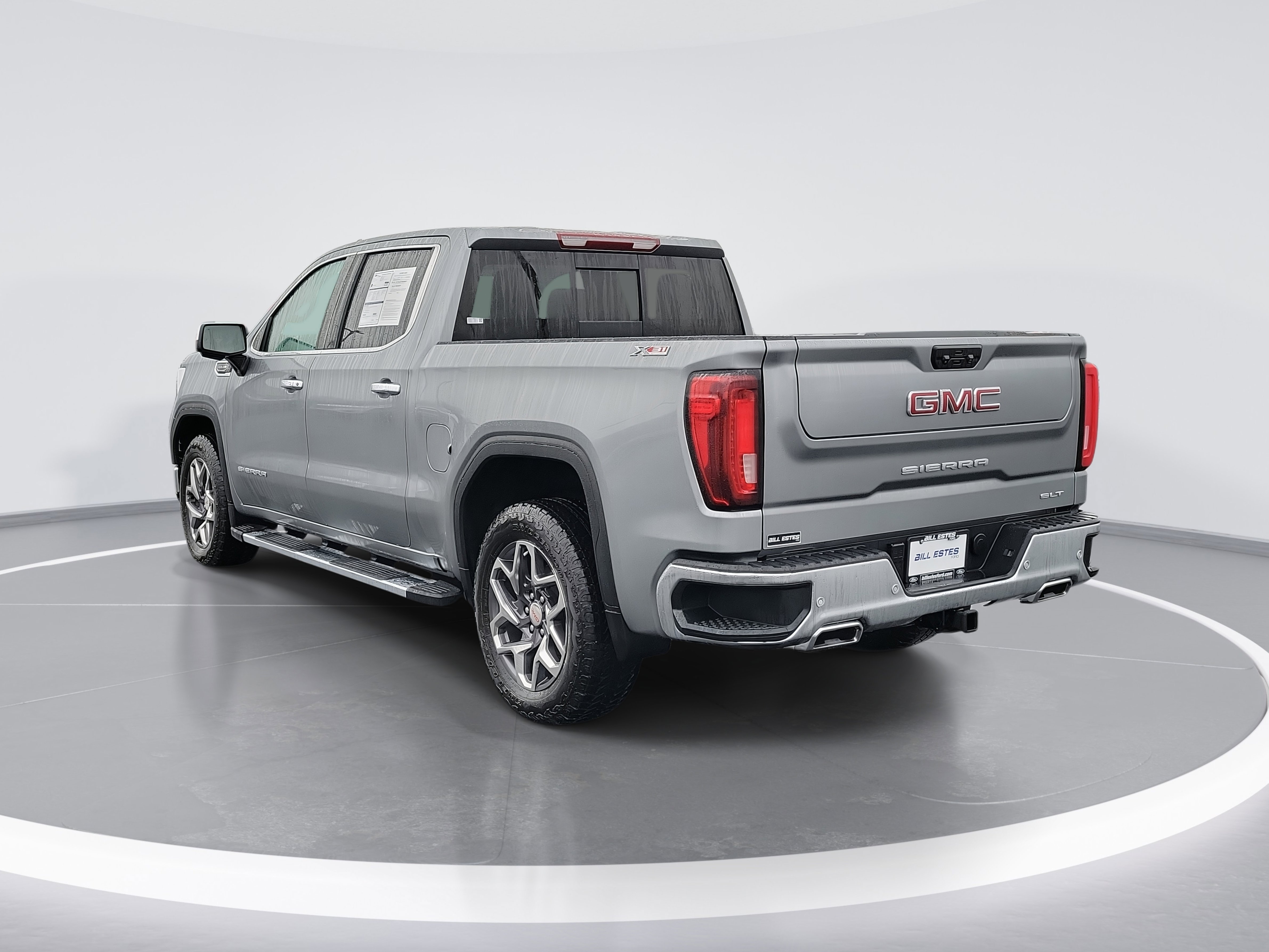 Used 2025 GMC Sierra 1500 SLT w/ SLT Premium Plus Package image 4