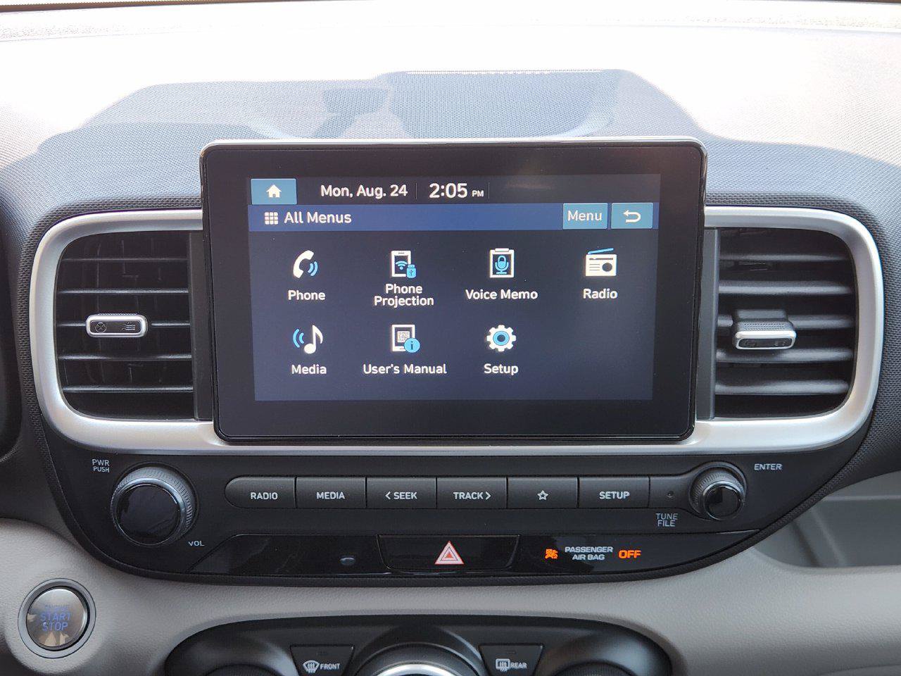 New 2026 Hyundai Venue SEL FWD image 13