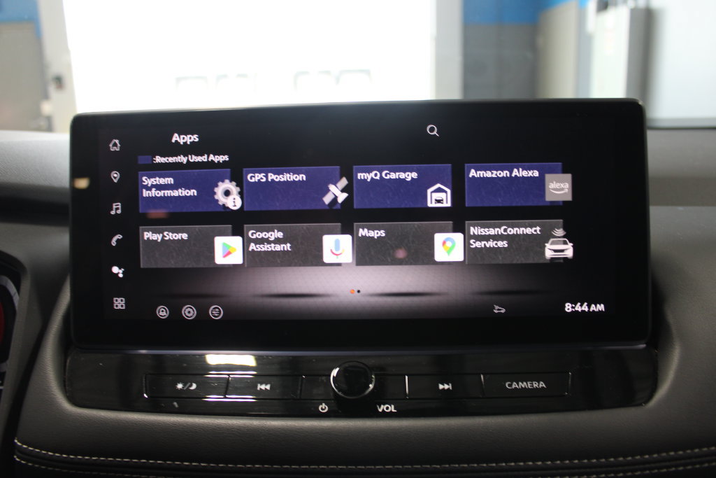 Used 2025 Nissan Rogue Platinum AWD/4WD image 17