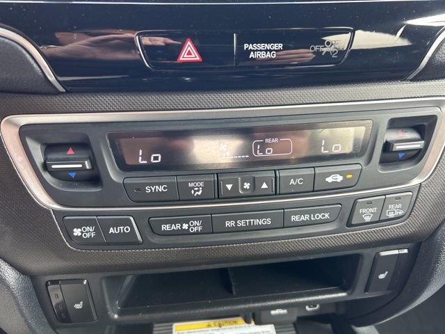 Used 2022 Honda Pilot TrailSport image 18