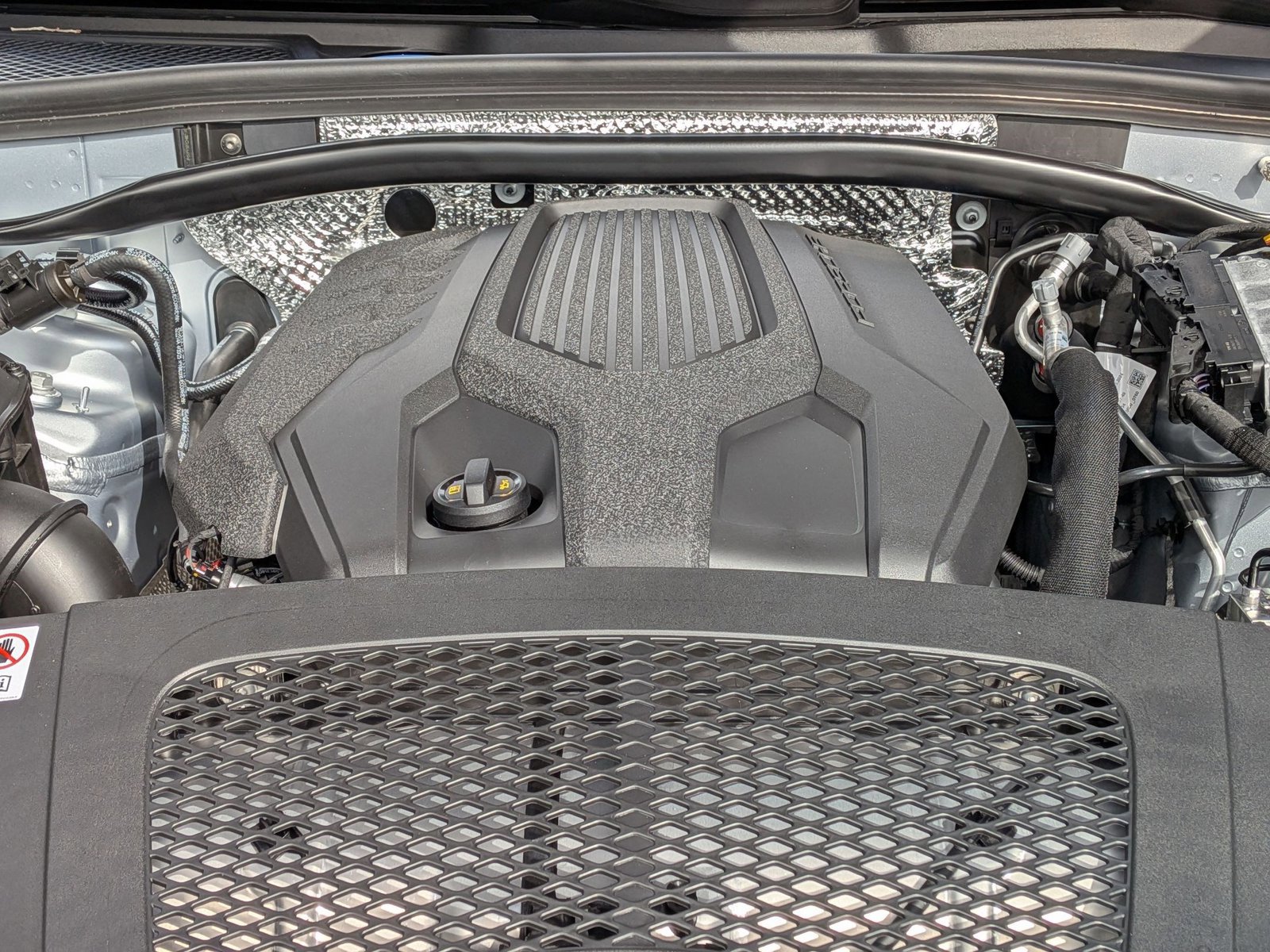 New 2026 Porsche Macan image 30