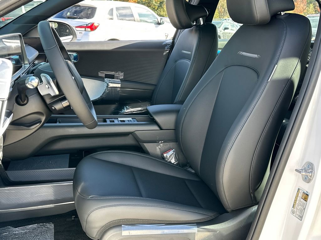 New 2025 Hyundai Ioniq 6 SEL image 6
