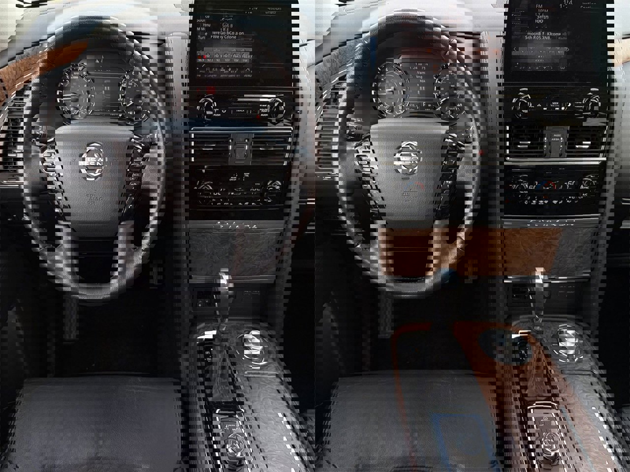 Used 2024 Nissan Armada SL image 12