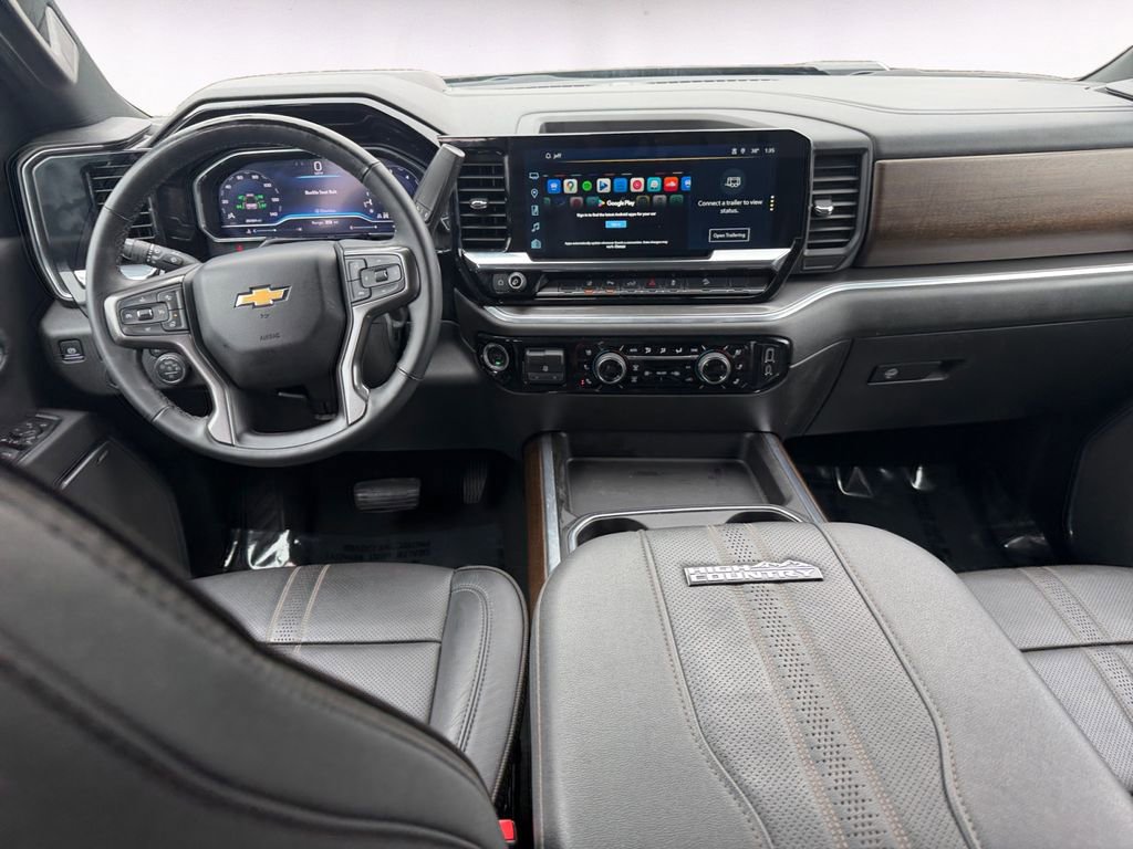 Used 2025 Chevrolet Silverado 2500 High Country w/ High Country Premium Package image 10