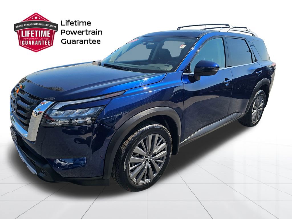 Used 2025 Nissan Pathfinder SL w/ SL Premium Package image 1
