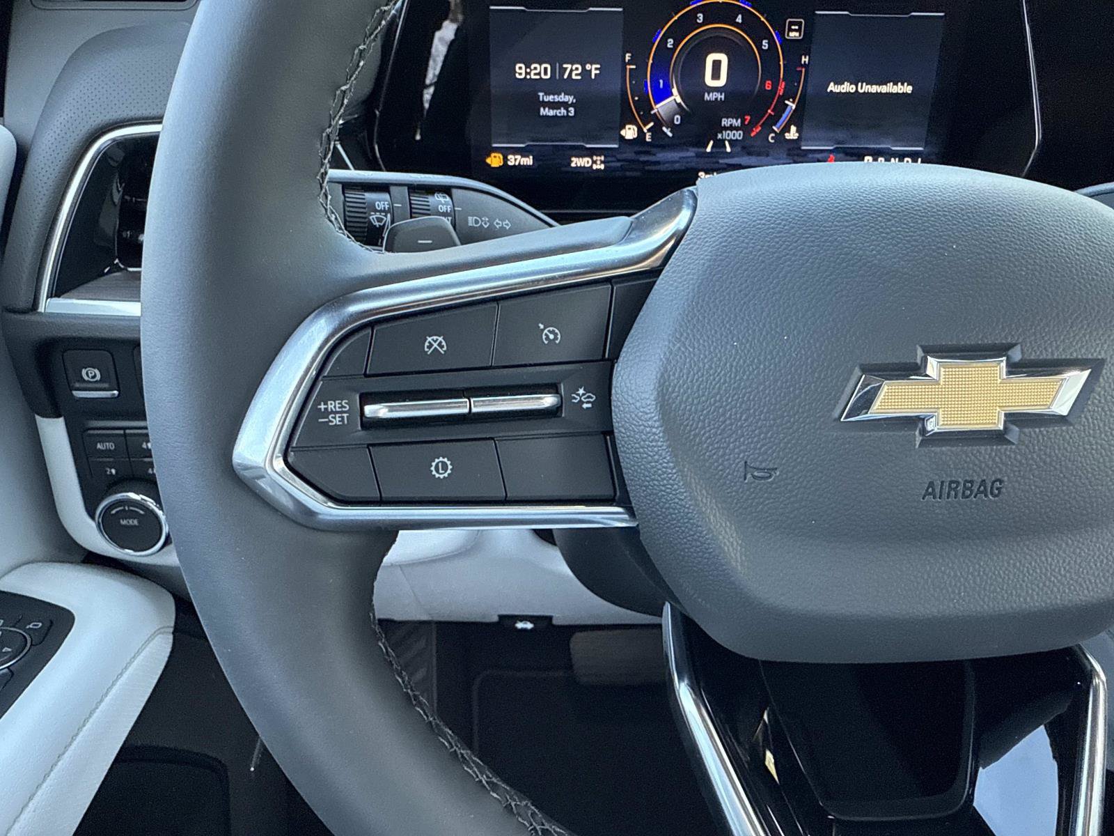 New 2026 Chevrolet Suburban Premier AWD/4WD image 18