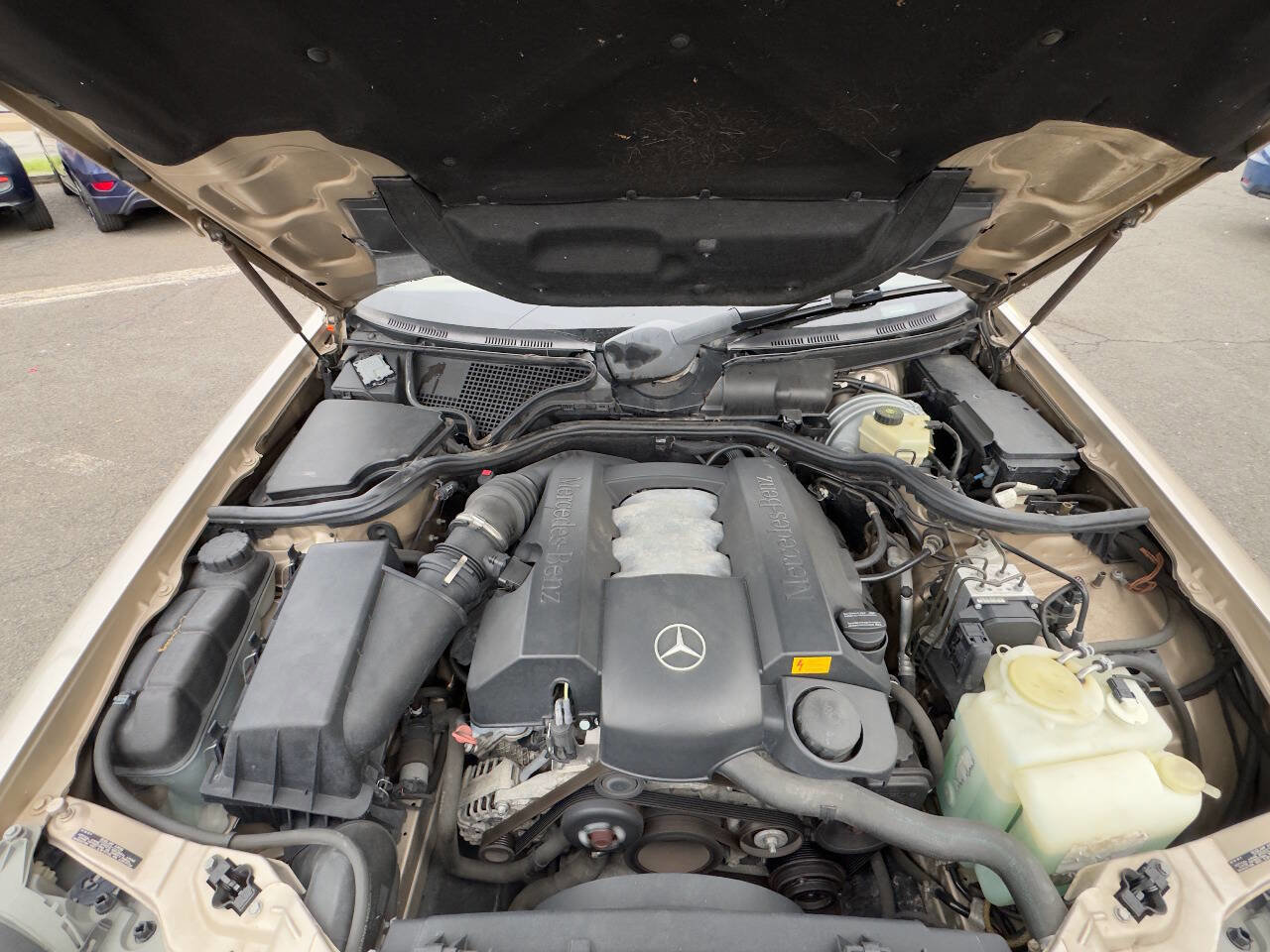 Used 2001 Mercedes-Benz E 320 Sedan image 21