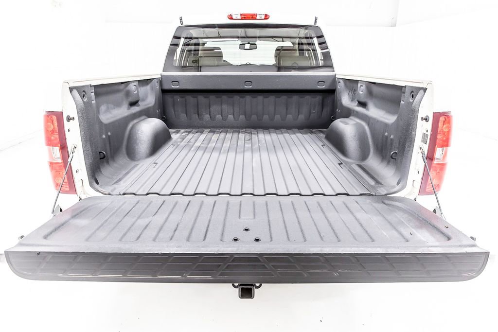 Used 2013 Chevrolet Silverado 1500 LT w/ All-Star Edition AWD/4WD image 38