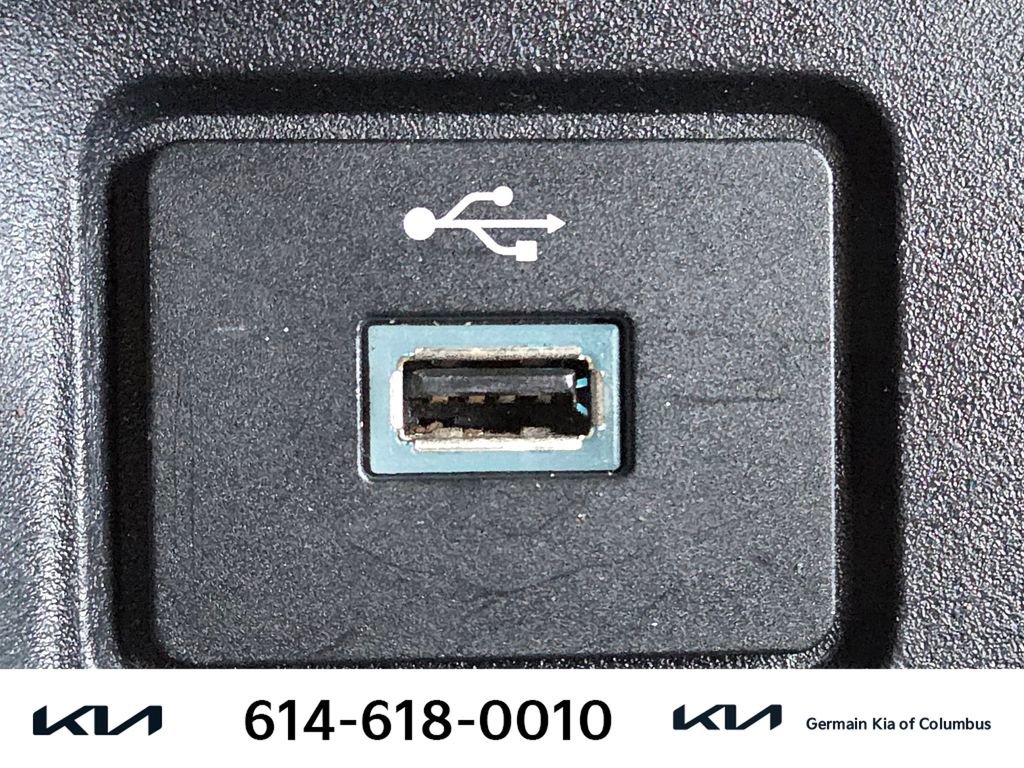 Used 2021 Ford Transit Connect XL image 31