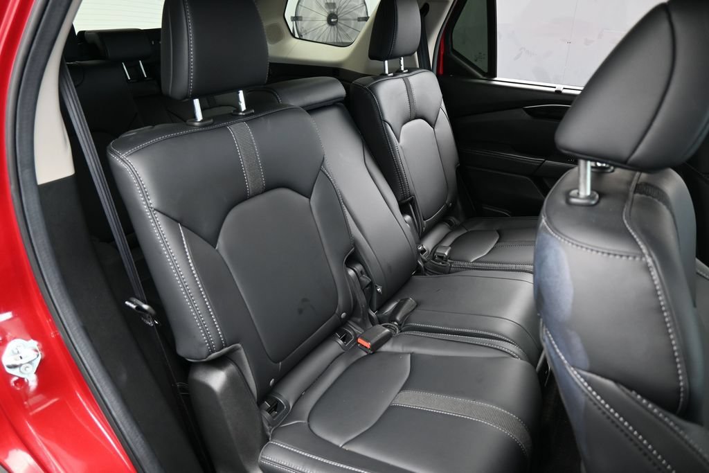 Used 2025 Honda Pilot Touring image 53