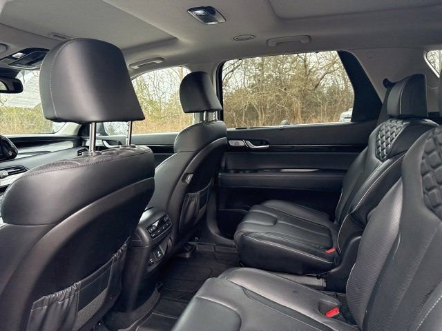 Used 2021 Hyundai Palisade Limited w/ Winter Package image 9