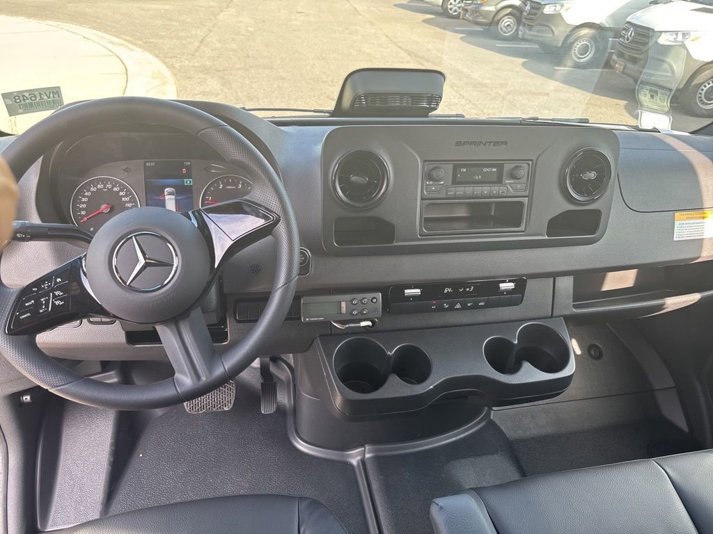 New 2026 Mercedes-Benz Sprinter 2500 image 17