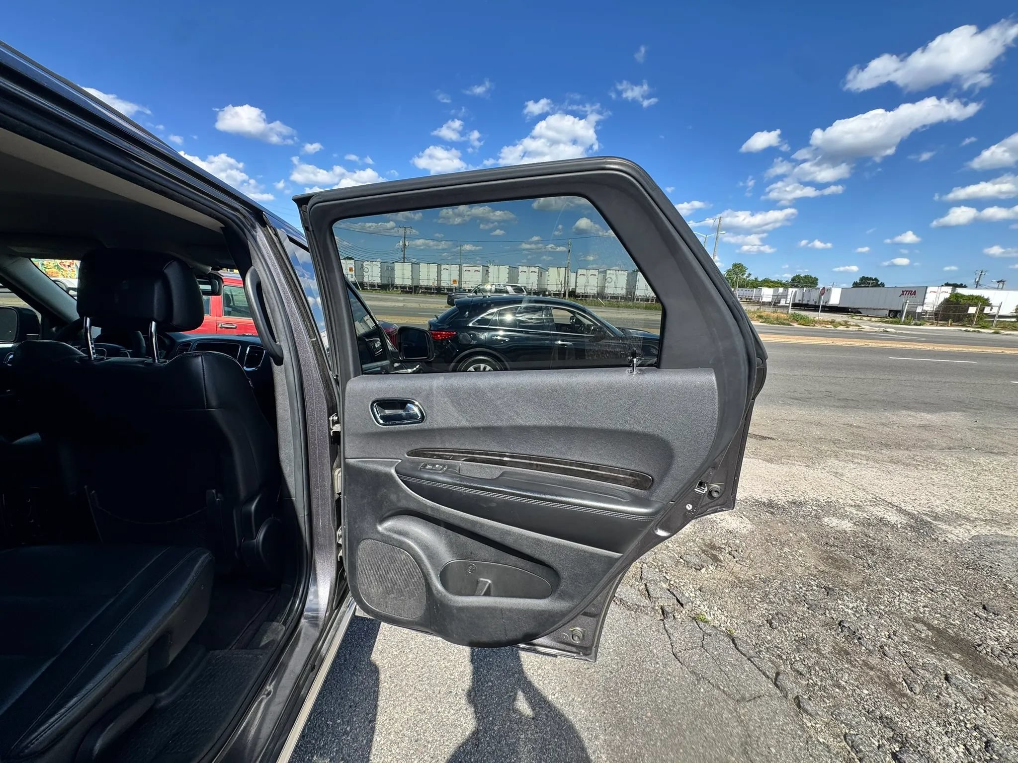 Used 2016 Dodge Durango Limited w/ Nav & Power Liftgate Group AWD/4WD image 16