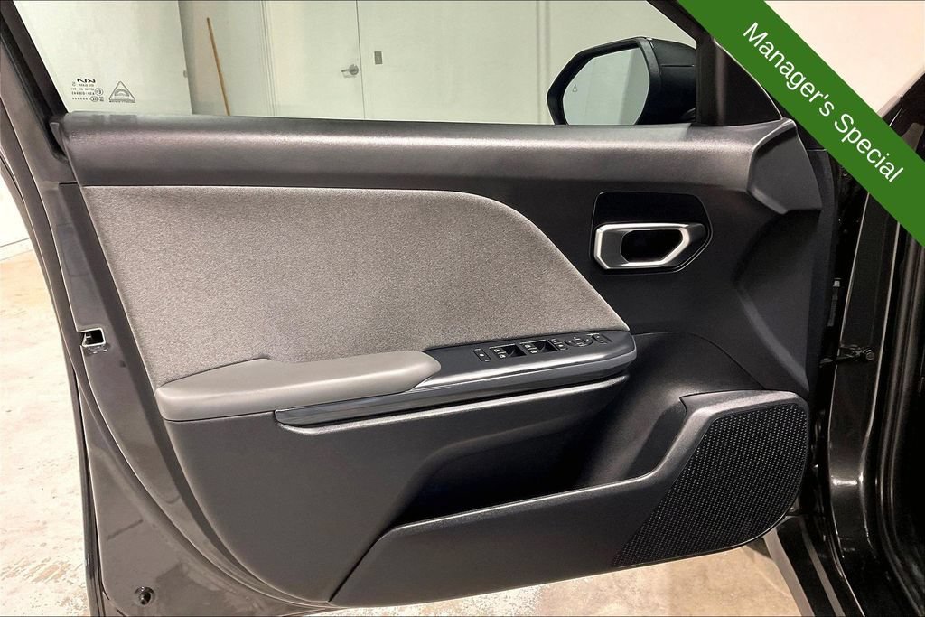 Used 2025 Kia K4 EX FWD image 21