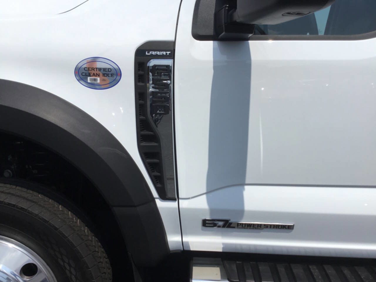 Used 2024 Ford F550 4x4 Crew Cab Super Duty image 4
