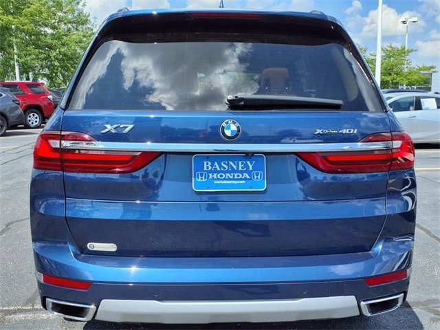 Used 2021 BMW X7 xDrive40i w/ Parking Assistance Package image 11