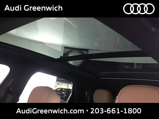 Used 2025 Porsche Cayenne S AWD/4WD image 16