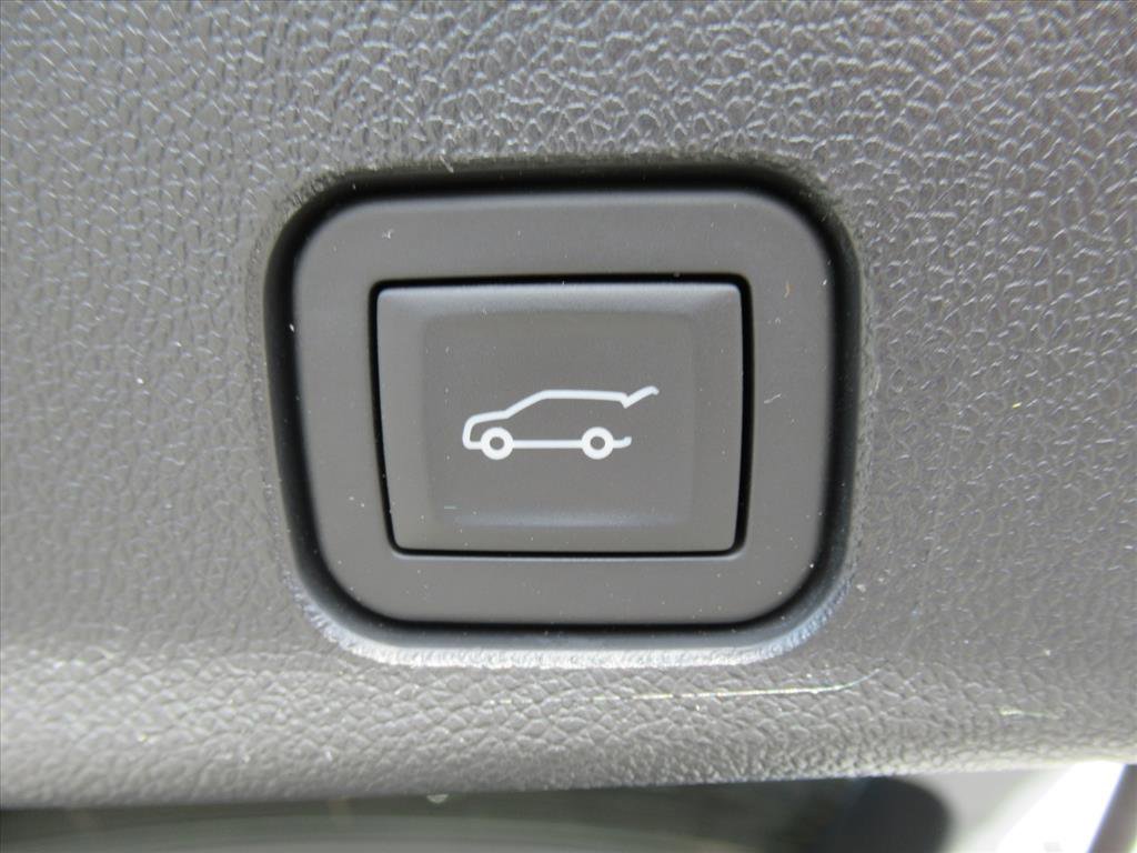 Used 2025 GMC Acadia Elevation FWD image 31