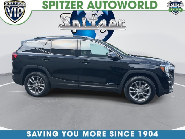 Used 2022 GMC Terrain SLT w/ Tech Package AWD/4WD image 17