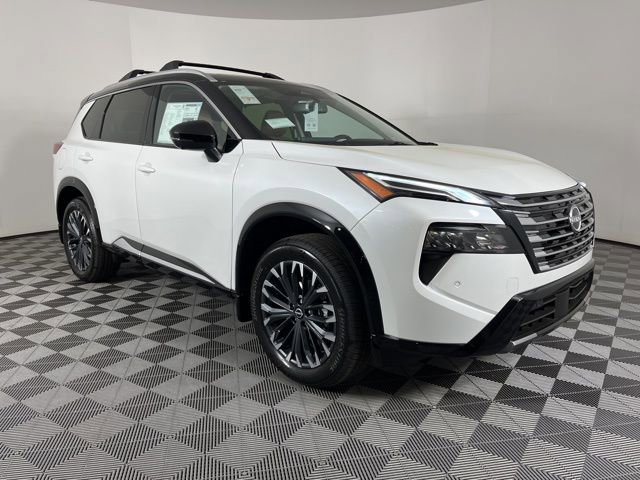 New 2026 Nissan Rogue Platinum image 2