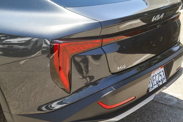 Certified 2025 Kia K4 GT-Line Turbo FWD image 10