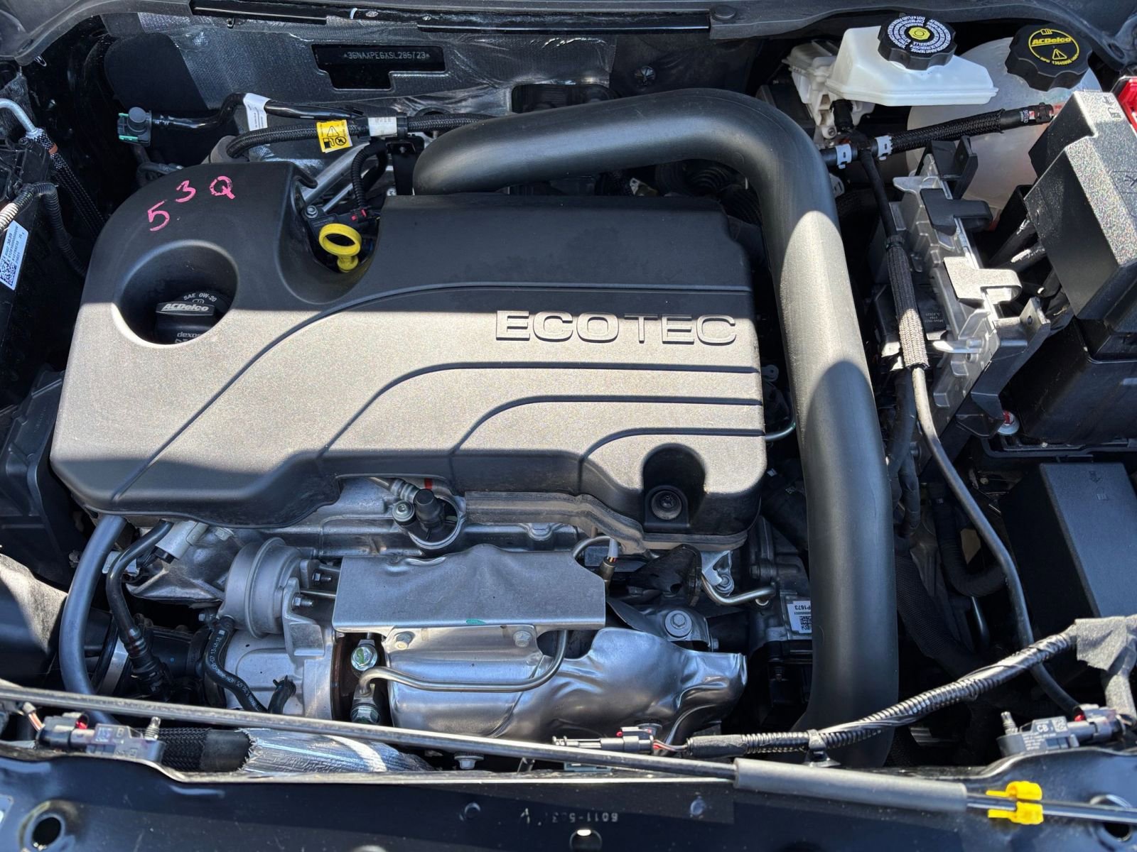 Used 2025 Chevrolet Equinox LT AWD/4WD image 33