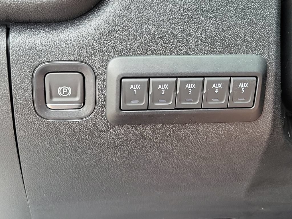 New 2026 Chevrolet Silverado 3500 W/T w/ WT Convenience Package RWD image 13