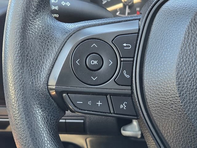 Used 2021 Toyota Corolla LE image 25