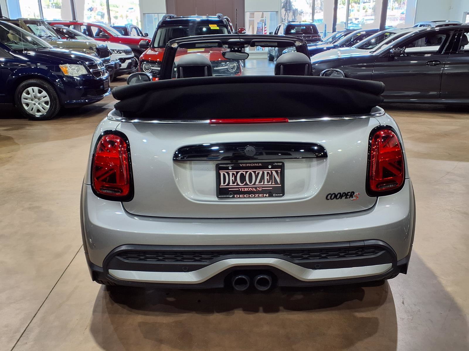 Used 2024 MINI Cooper S FWD image 5