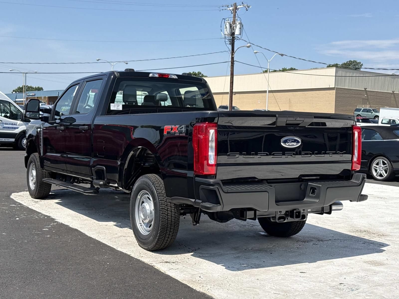New 2026 Ford F250 XL w/ XL Driver Assist Package AWD/4WD image 5
