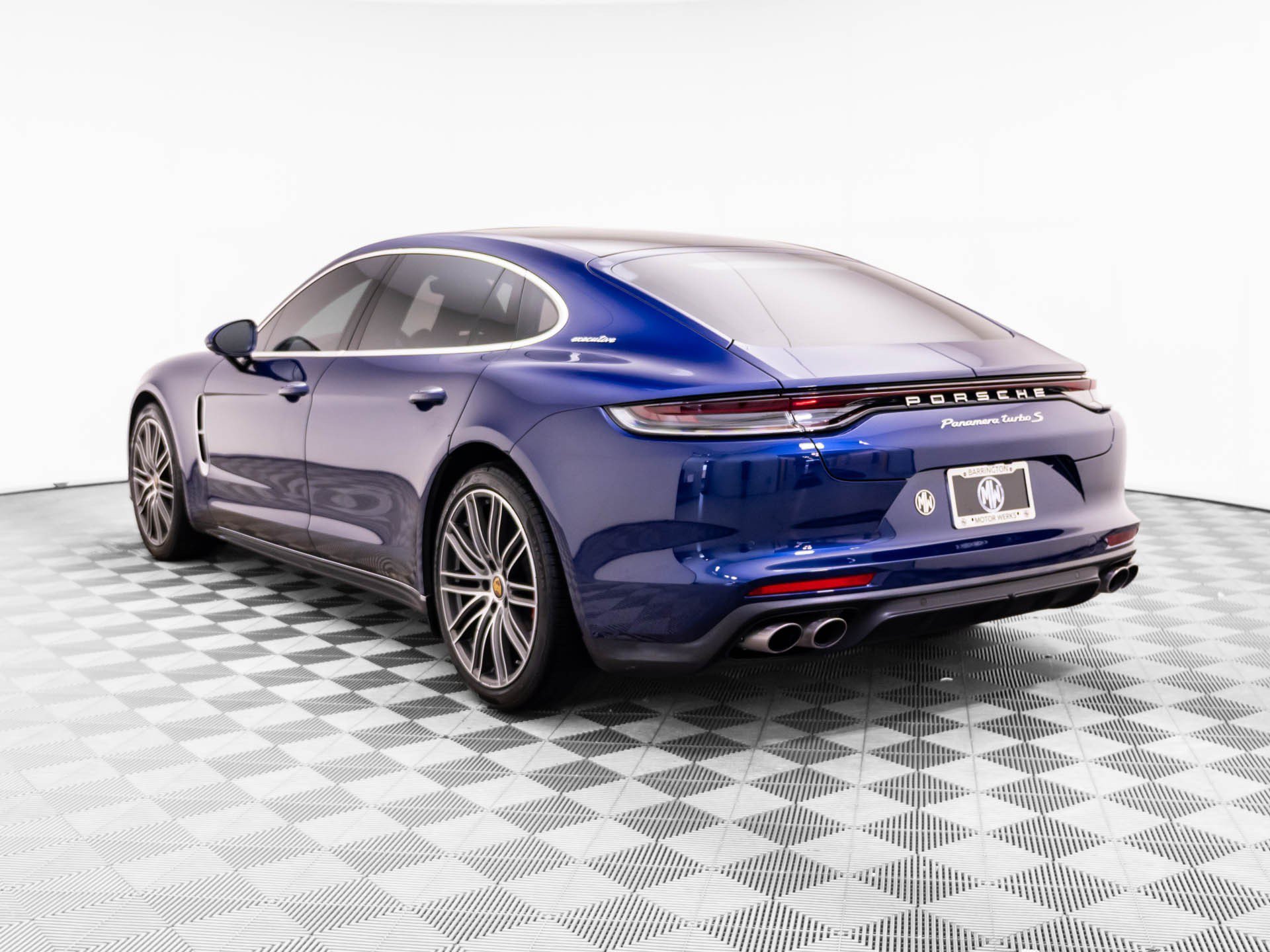 Used 2023 Porsche Panamera Turbo S Executive AWD/4WD image 3