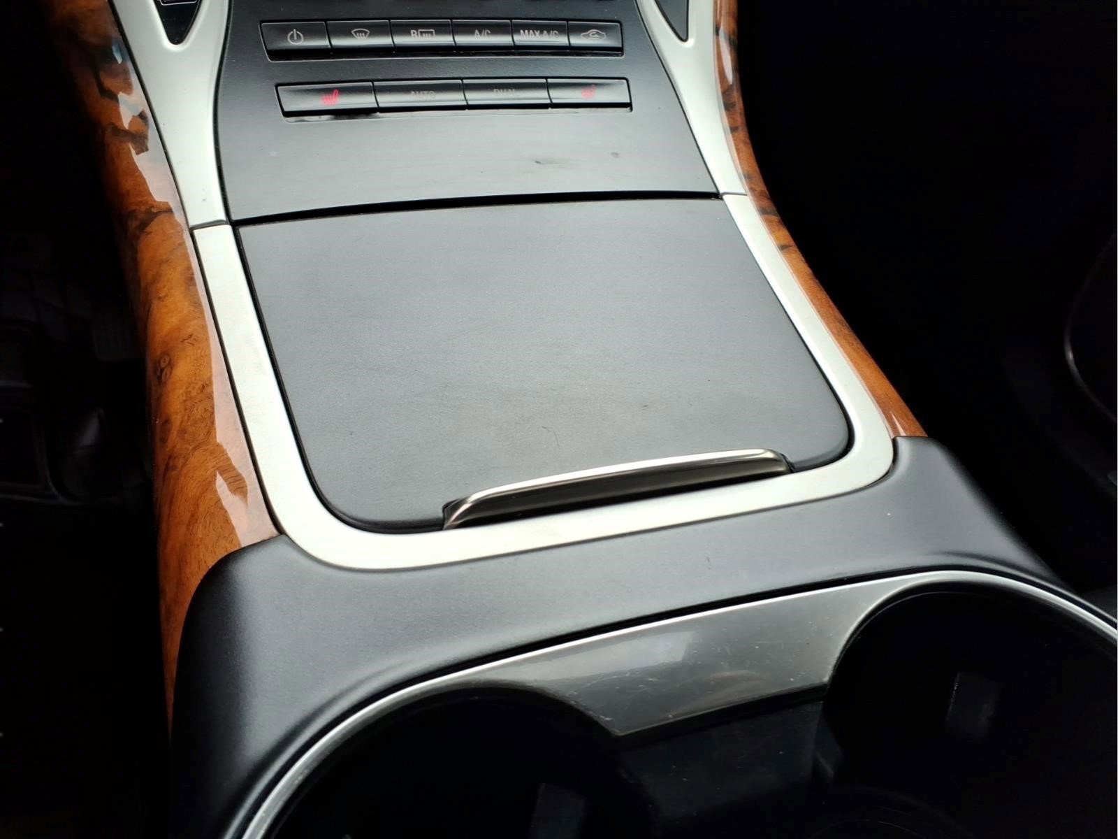 Used 2019 Lincoln Nautilus Select FWD image 18