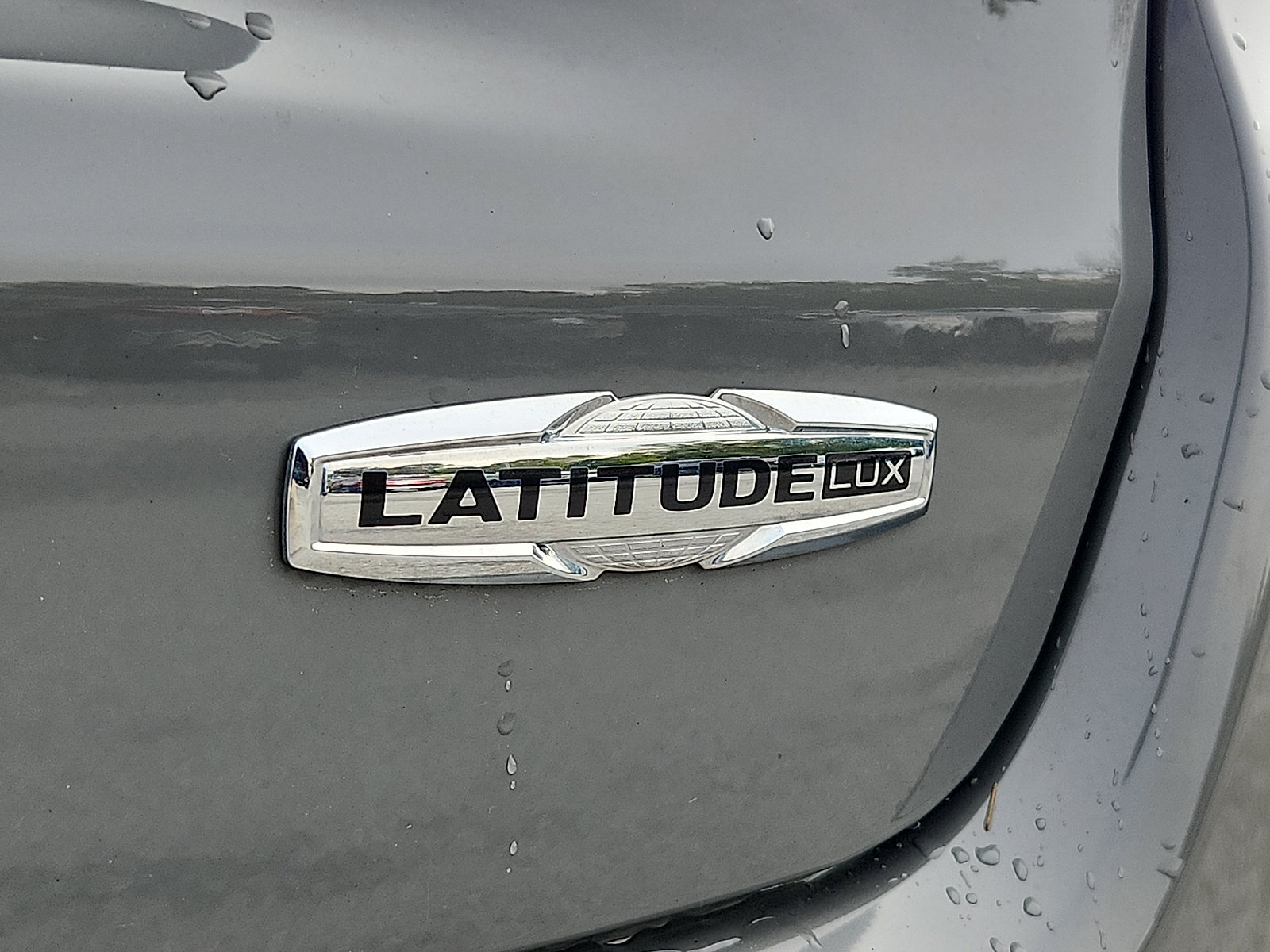 Used 2023 Jeep Compass Latitude AWD/4WD image 31