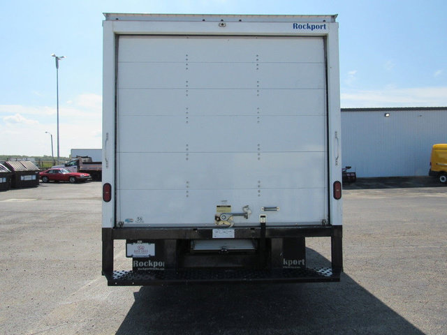 Used 2022 Ford E-450 and Econoline 450 Super Duty w/ Power Windows & Locks Group RWD image 4