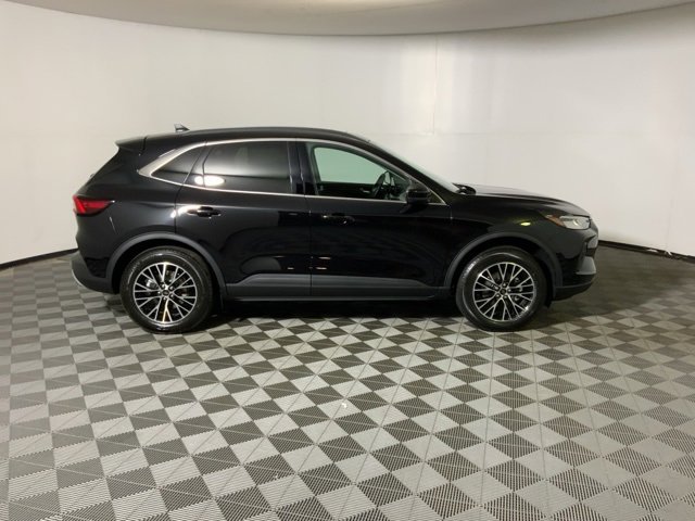 New 2026 Ford Escape SE image 6