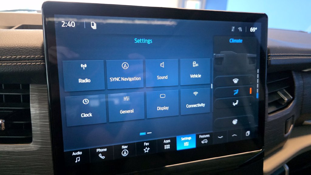 Used 2024 Ford Expedition Limited AWD/4WD image 35