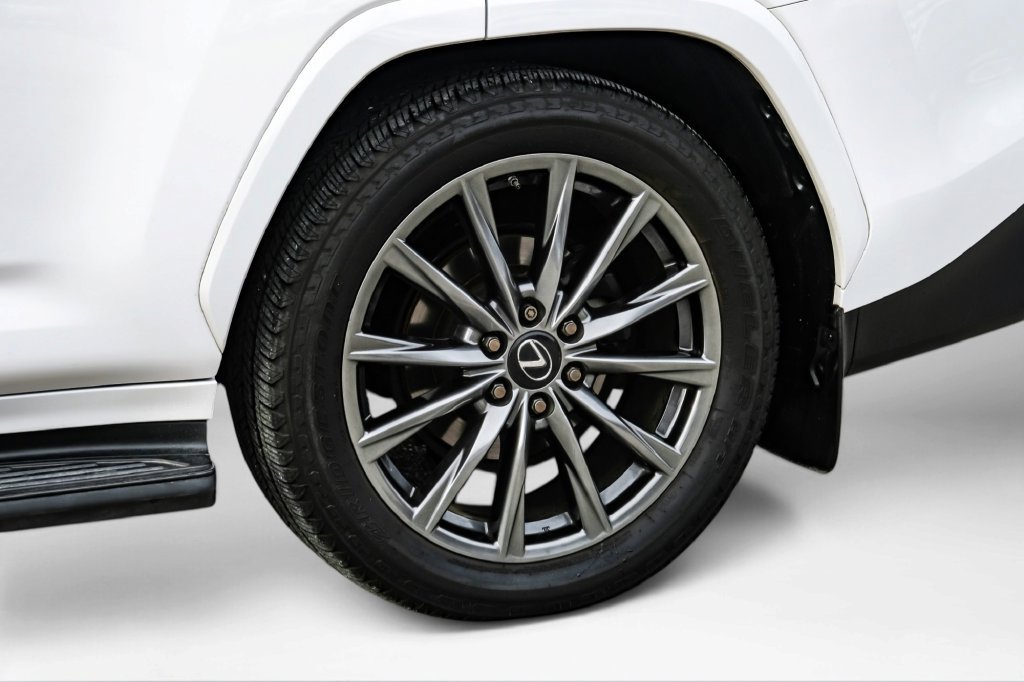 Used 2024 Lexus LX 600 F Sport AWD/4WD image 72