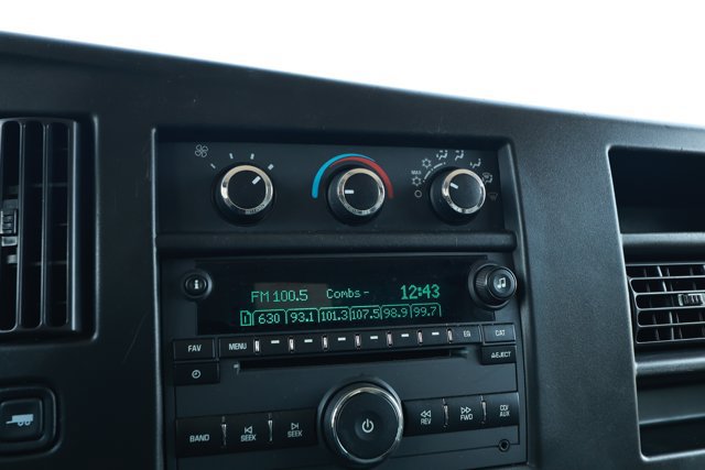 Used 2021 Chevrolet Express 2500 w/ Communications Package RWD image 17