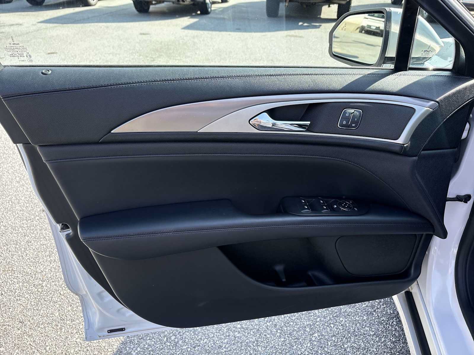 Used 2019 Lincoln MKZ Premiere FWD image 21