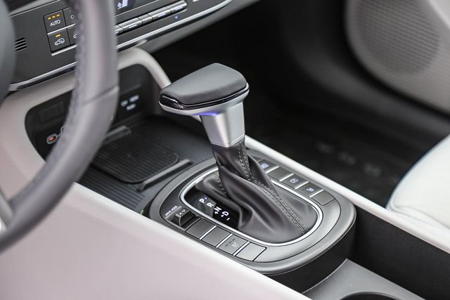 New 2026 Hyundai Kona SEL Sport FWD image 22