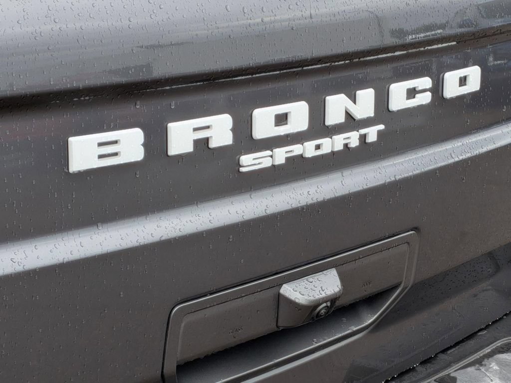 Used 2025 Ford Bronco Sport Outer Banks AWD/4WD image 10