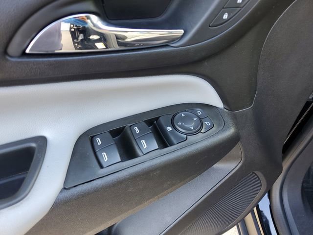 Used 2024 Chevrolet Equinox LS w/ LS Convenience Package image 18