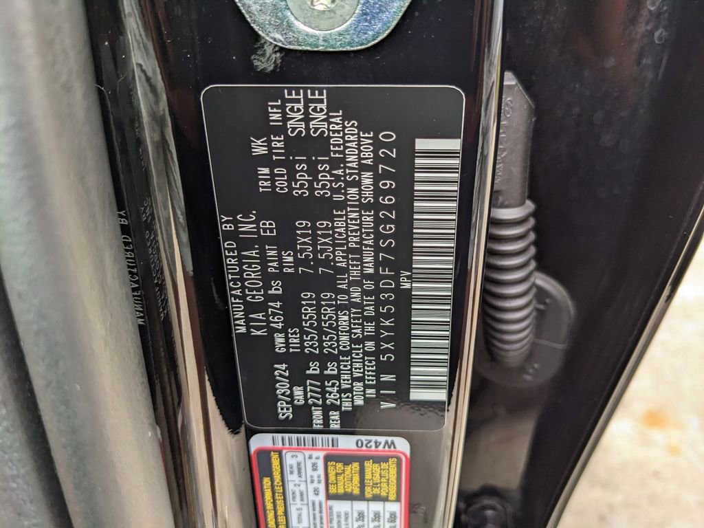 Certified 2025 Kia Sportage SX image 39